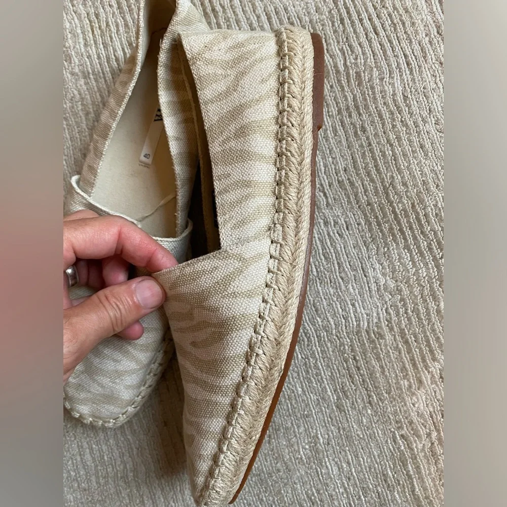 Espadrilles - Picture 3 of 5